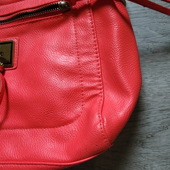 Nicole by Nicole Miller Coral Crossbody Shoulder Tote Casual Everyday Handbag - Picture 7 of 13